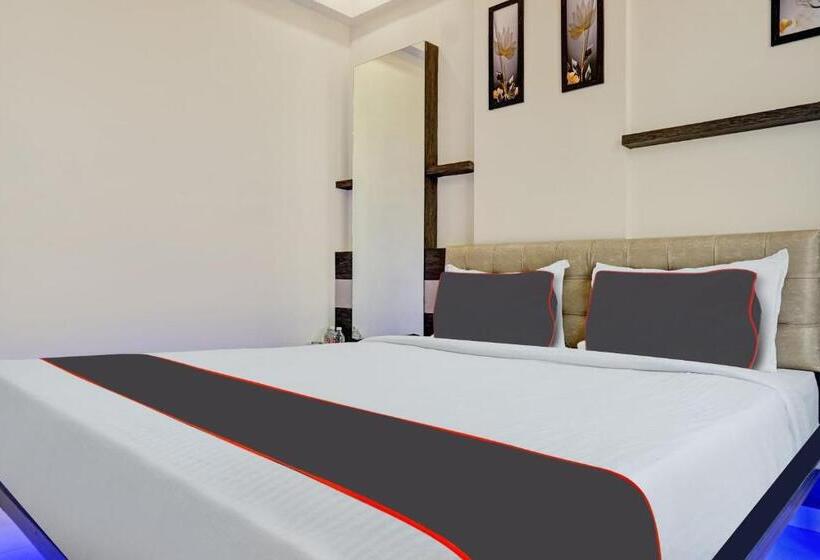 호텔 Super Capital O Poona Royal