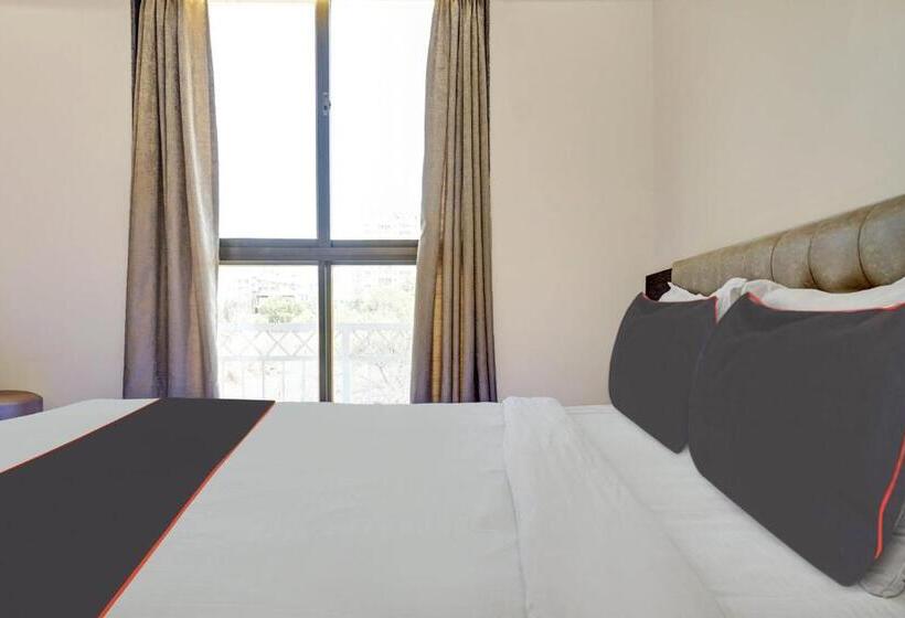 호텔 Super Capital O Poona Royal