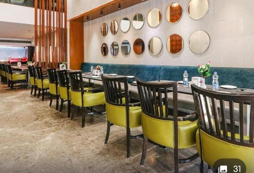 The Svm Hotel  Free Lavish Buffet Breakfast