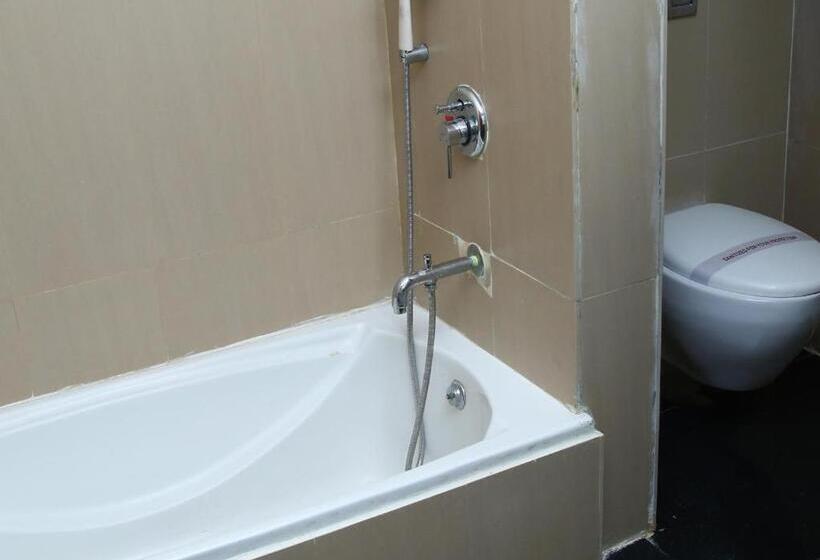 The Svm Hotel  Free Lavish Buffet Breakfast