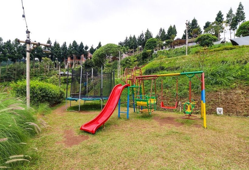 Отель Alinson Sunset Hill By Zuzu