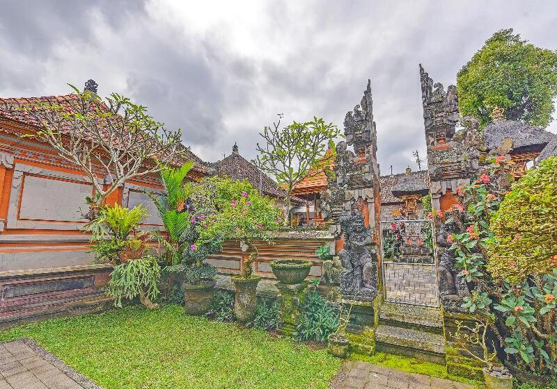 ホテル Collection O 91479 Indah Home Stay