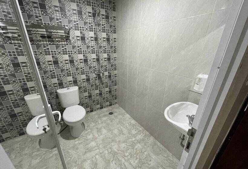 בית מלון כפרי Liberta Home Seririt Bali