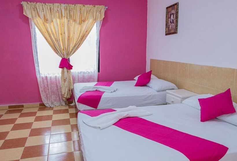 酒店 Marías By Oyo