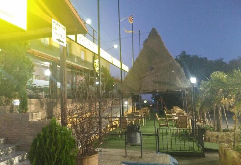 בית מלון כפרי Mirasierra