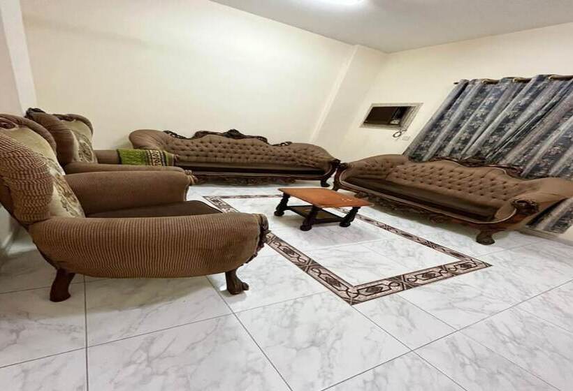 هتل Super Oyo 149 Bait Al Ghubaira Furnished Flat