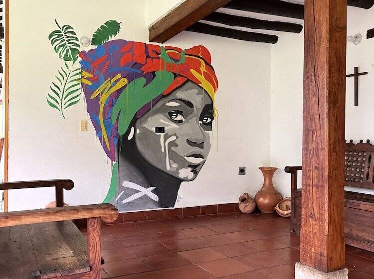 펜션 Lo Nuestro   Hospedería