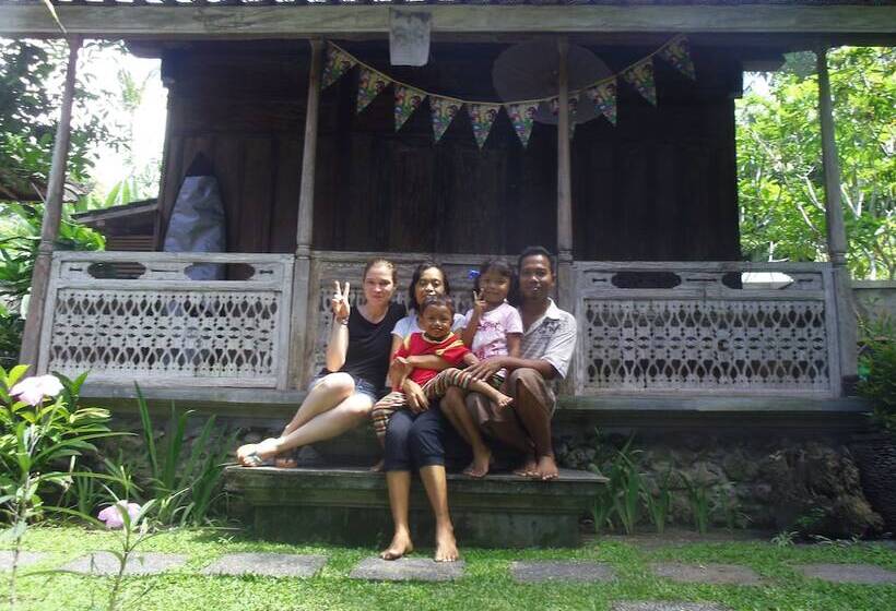 בית מלון כפרי D'tegale Homestay