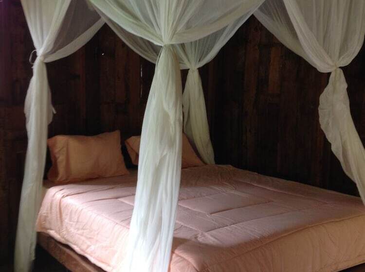 בית מלון כפרי D'tegale Homestay