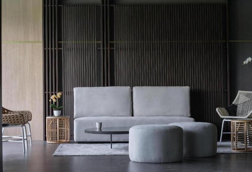 Forest Hills Hotel Ciwidey