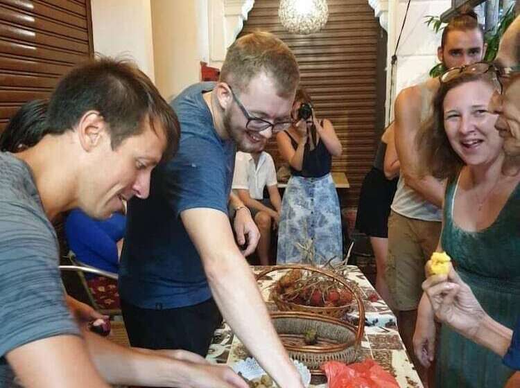 Cocoa Mews Cafe & Homestay   Hostel