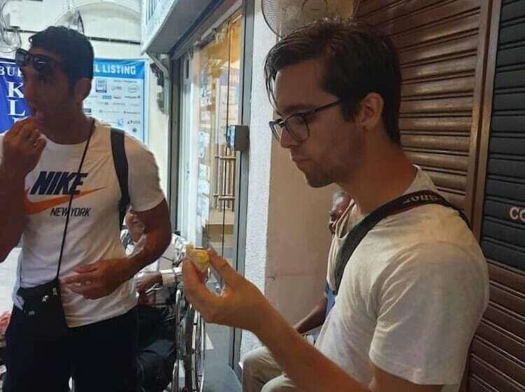 Cocoa Mews Cafe & Homestay   Hostel