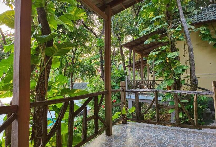 Ancarine Beach Resort