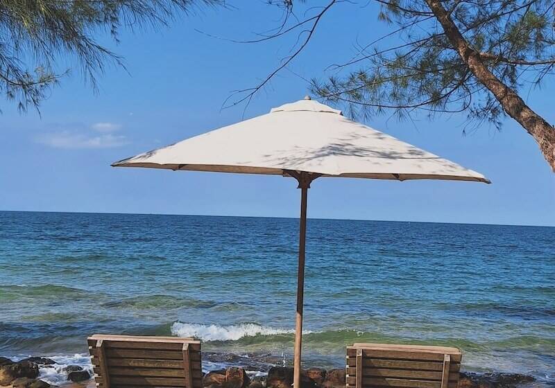 Ancarine Beach Resort