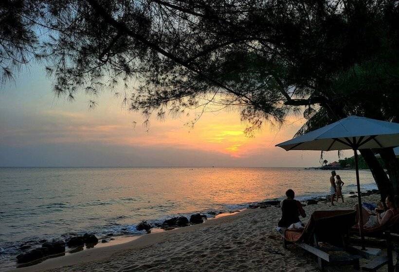 Ancarine Beach Resort