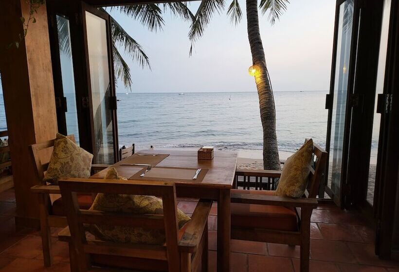 Ancarine Beach Resort