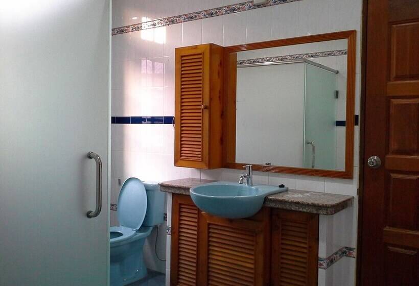 مبيت وإفطار Baan Talay Homestay By The Beach