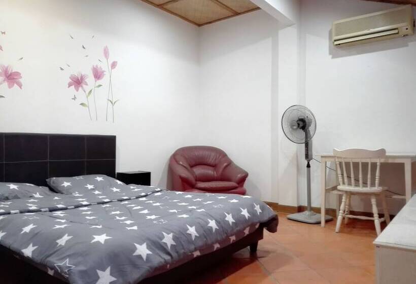 مبيت وإفطار Baan Talay Homestay By The Beach