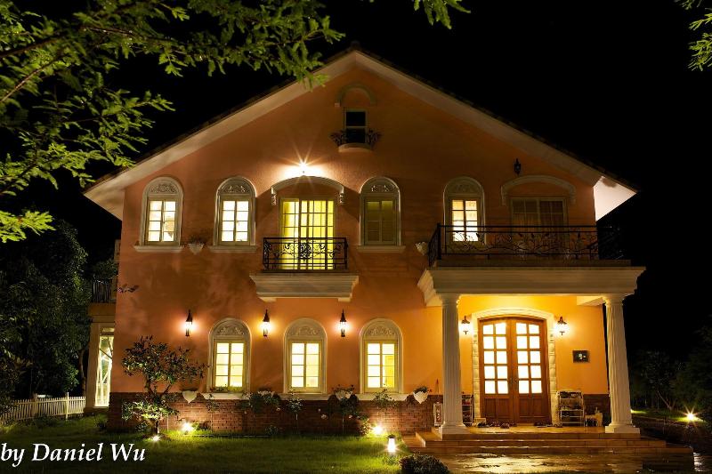 تختخواب و صبحانه Belle Garden Yillan Villa