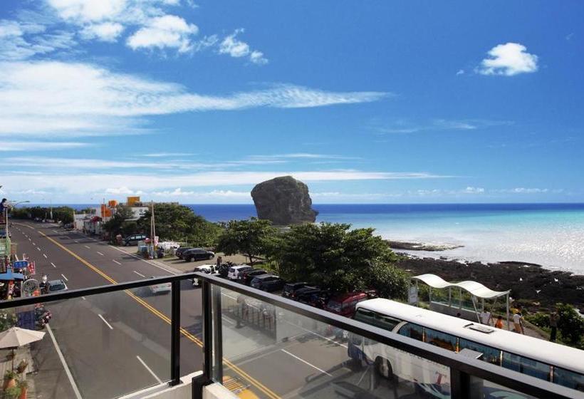 تختخواب و صبحانه Hainan Island Sea View Resort