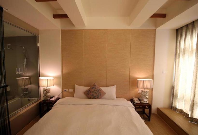 تختخواب و صبحانه Hainan Island Sea View Resort