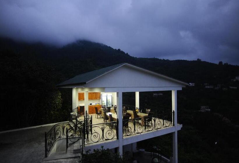 تختخواب و صبحانه Mount Villa Kvariati