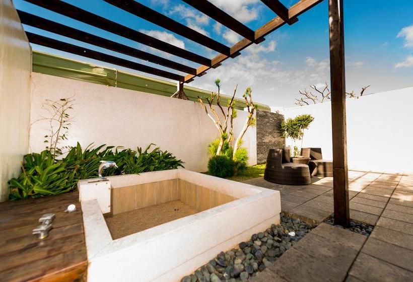 تختخواب و صبحانه Kenting Summerland Garden Resort