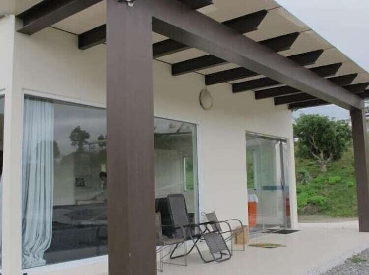 تختخواب و صبحانه 日初山莊 Sunrise Taitung