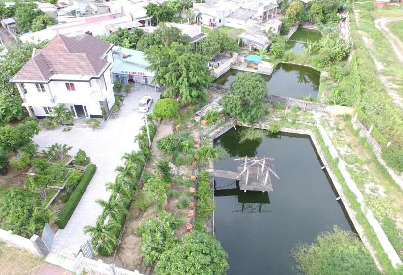 Hoa Sua Motel