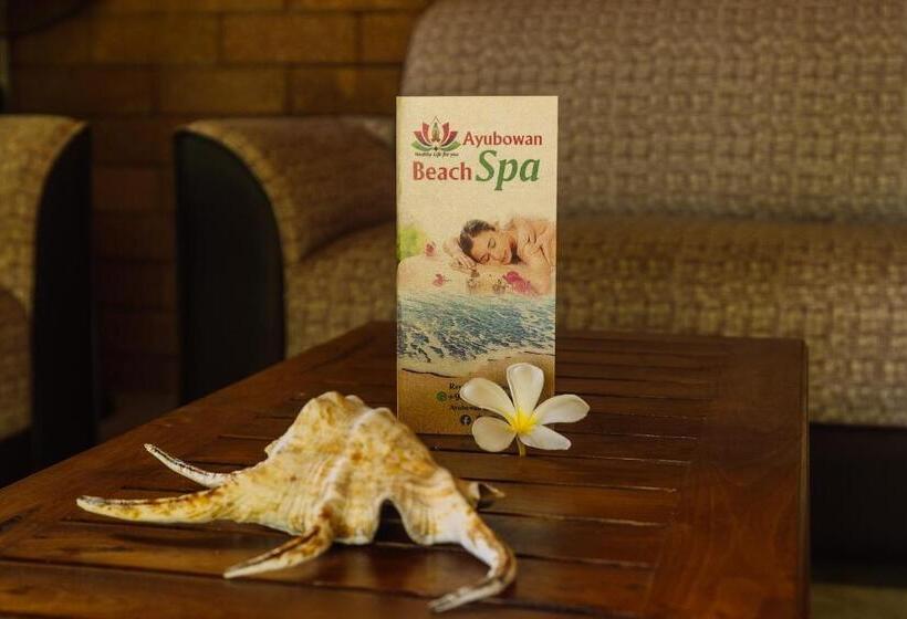 ホテル Ananthaya Beach