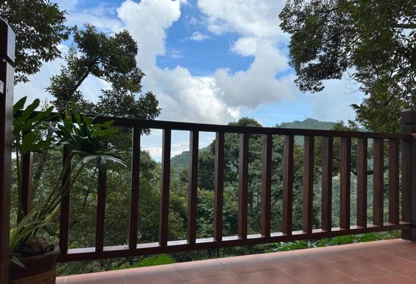 בית מלון כפרי Bao Sheng Durian Farm