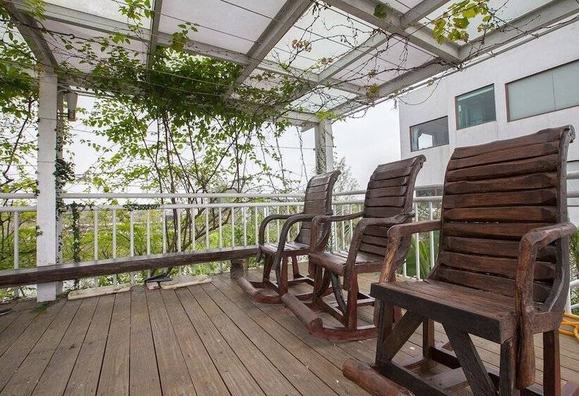 هتل Beautiful Yilan Resort