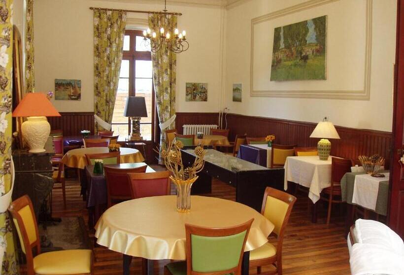 בית מלון כפרי Castel De La Pique