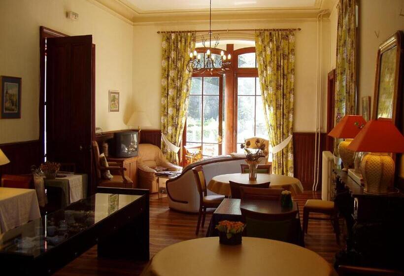 בית מלון כפרי Castel De La Pique