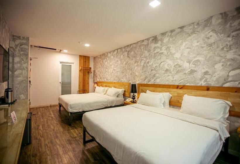 Отель Chulia Mansion