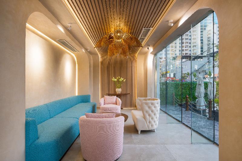 Cicilia Hotels & Spa Danang Powered By Aston