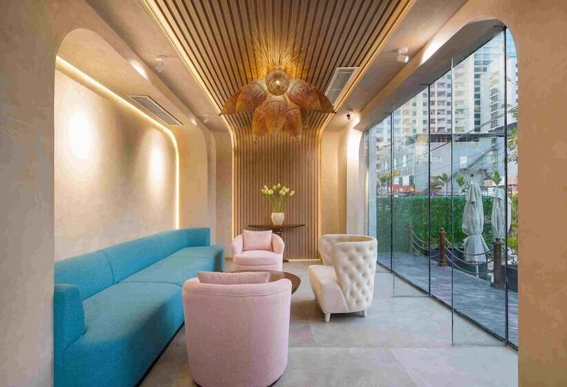 Cicilia Hotels & Spa Danang Powered By Aston