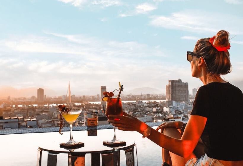 Cicilia Hotels & Spa Danang Powered By Aston