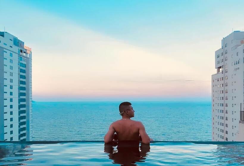 Cicilia Hotels & Spa Danang Powered By Aston