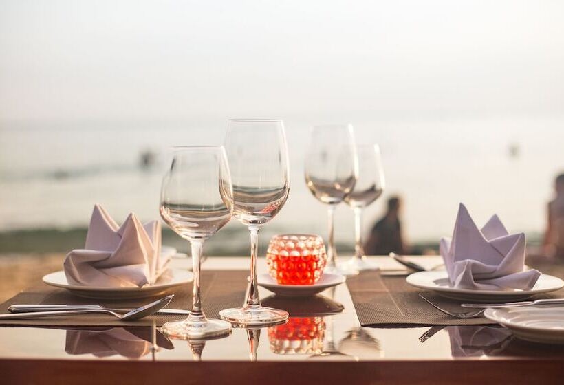 هتل Coco Palm Beach Resort & Spa