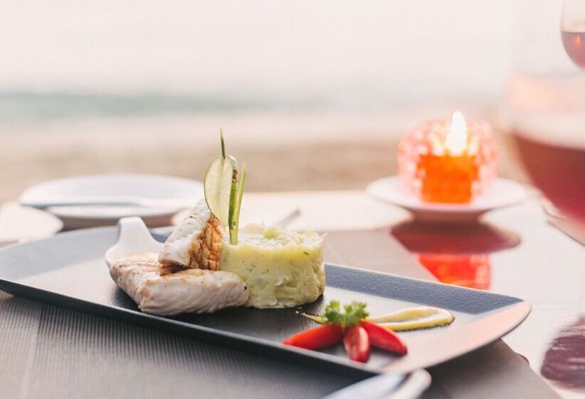 هتل Coco Palm Beach Resort & Spa