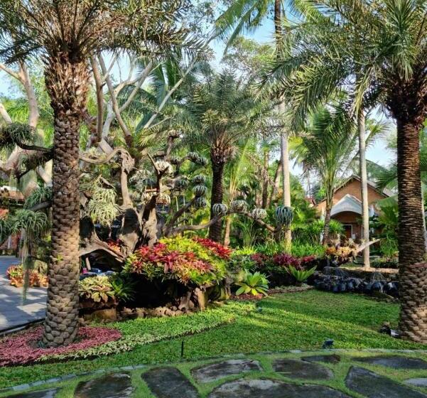 هتل Coco Palm Beach Resort & Spa