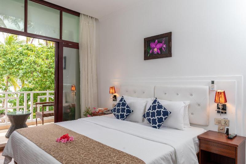 هتل Crystal Sands Villa