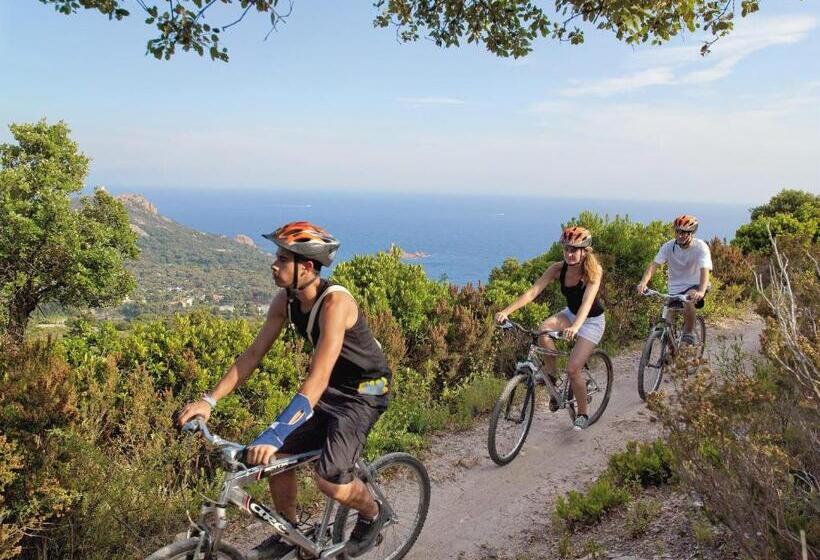 בית מלון כפרי De L Esterel Pierre & Vacances