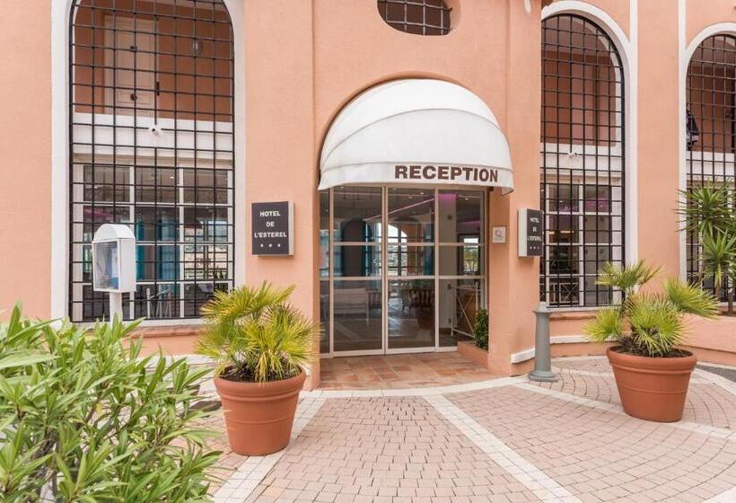 فندق De L Esterel Pierre & Vacances