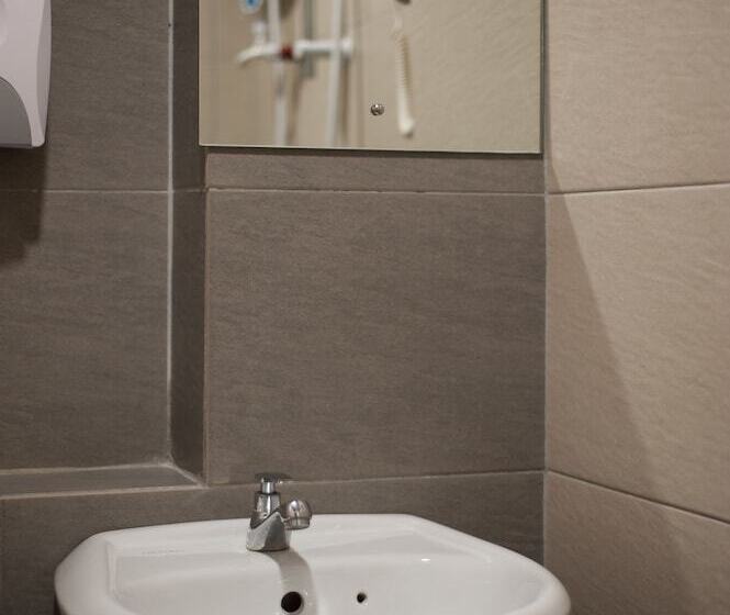 בית מלון כפרי Econtel