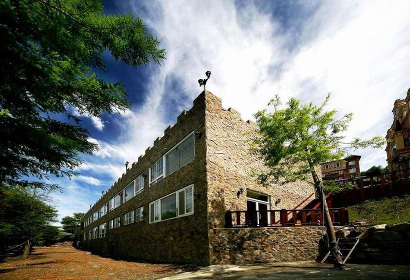 هتل European Manor