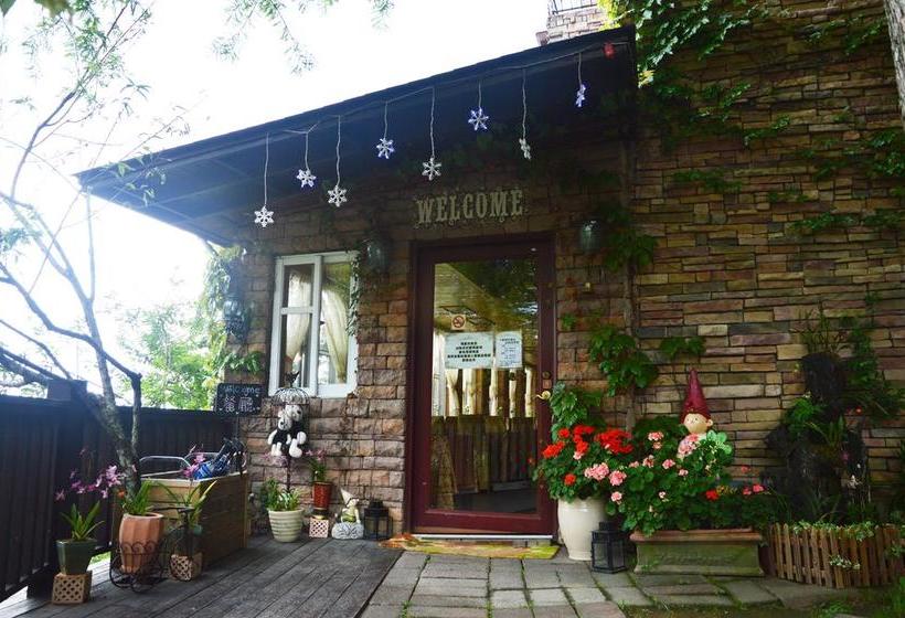 هتل European Manor