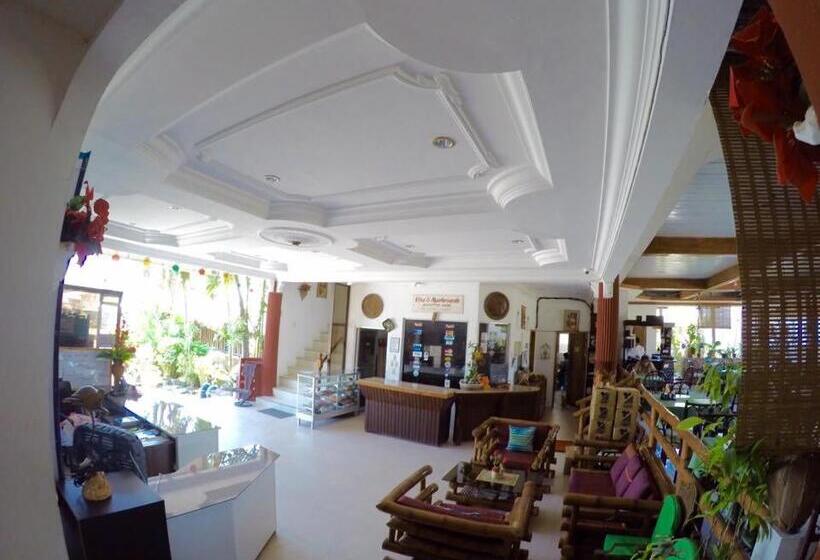 هتل Eve S Kiosk Dive Resort