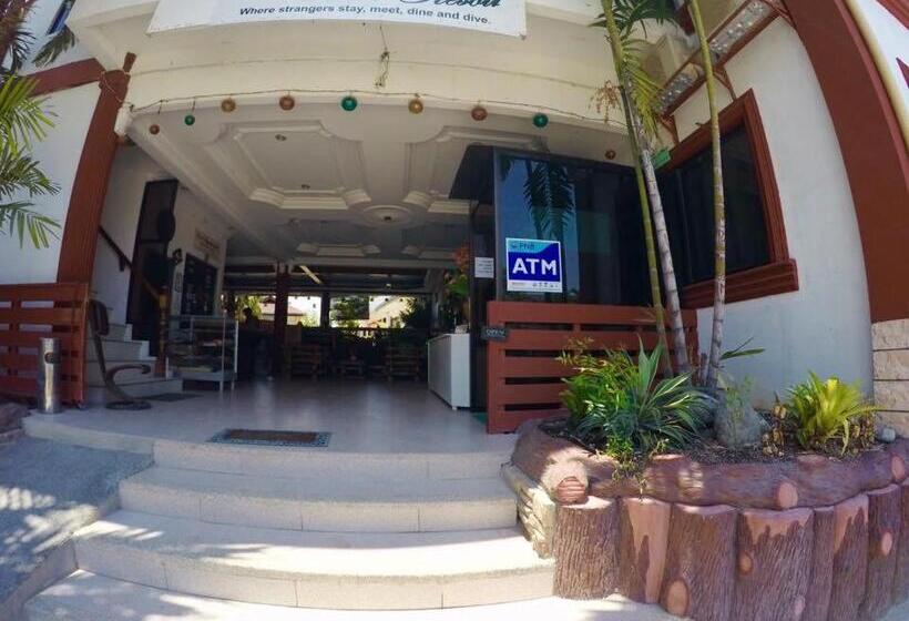 هتل Eve S Kiosk Dive Resort